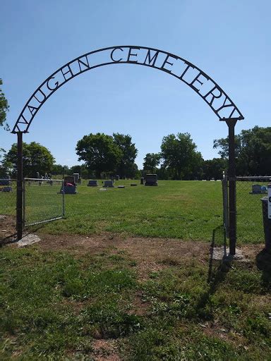 Vaughn Cemetery: Photos