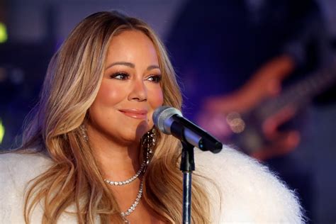 What is Bipolar II Disorder? Mariah Carey Confirms Diagnosis - Newsweek