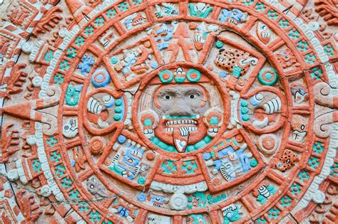 Travelin' Man: Aztec Calendar (Stone of the Sun)