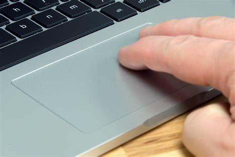 Touchpad vs Mouse, Mana yang Lebih Sehat dan Produktif? - Glints Blog