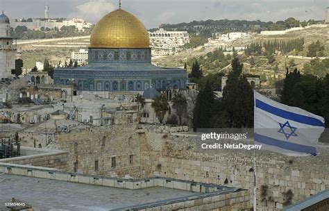 East Jerusalem High-Res Stock Photo - Getty Images