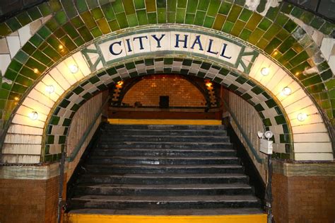 Abandoned and Creepy Places: City Hall Subway Station, New York