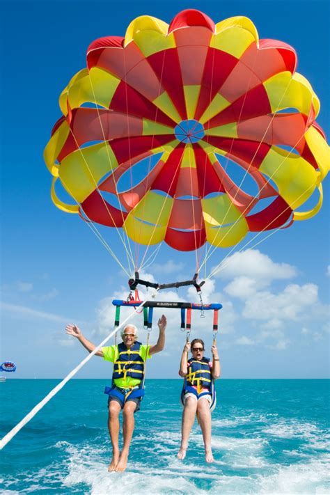 Parasailing in Dubai | Parasailing, Hurghada, Sunset cruise