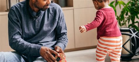 An employer’s guide to paternity leave | BrightHR