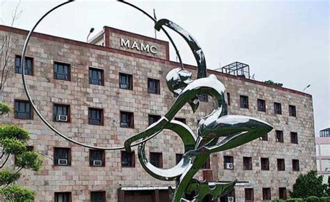 Maulana Azad Medical College (MAMC) » Dr. Najeeb Lectures