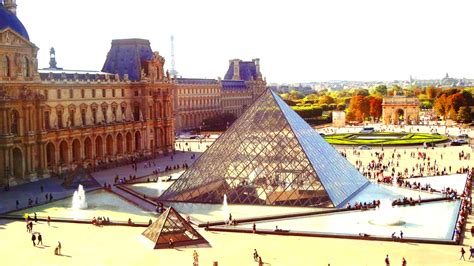 Louvre Museum & Pyramid - Paris Attractions