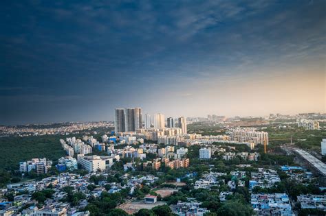 Living in Hyderabad, Telangana: Tips for Moving and Visiting 2024