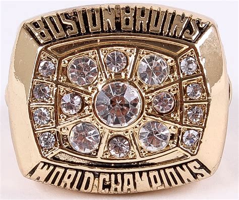 Bobby Orr Boston Bruins High Quality Replica 1972 Stanley Cup Championship Ring | Pristine Auction