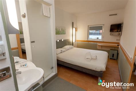 Hotel ibis budget Birmingham Centre - The Standard Double Room at the Hotel ibis budget ...