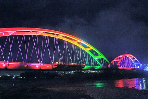 JEMBATAN PONULELE JEMBATAN LENGKUNG KETIGA DI DUNIA WISATA PALU | Informasi Kota Palu