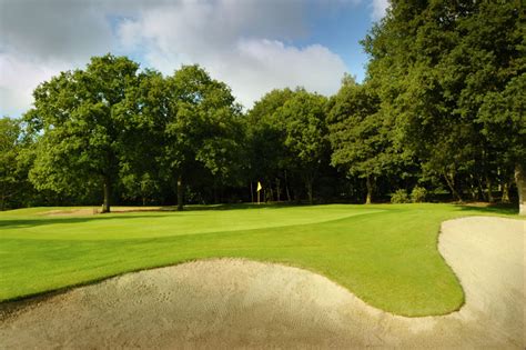 Sutton Green Golf Club | Hotels Near Golf Courses