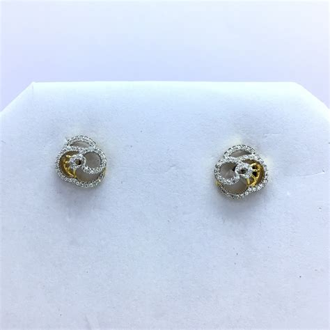 Buy quality branded fancy gold earrings in Ahmedabad