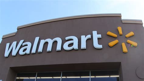 2 Workers From Same Chicago-Area Walmart Die From Coronavirus : Coronavirus Updates : NPR