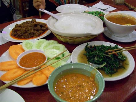 Brunei Food Adventure: The Top 5 Food in Brunei