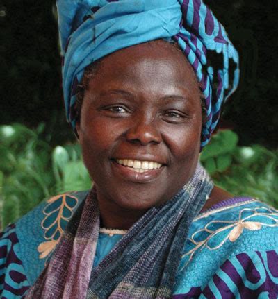 Marina Times - Nobel Peace Laureate Wangari Maathai honored in Presidio tree-planting ceremony