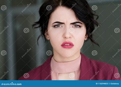 Emotion Face Concerned Puzzled Confused Woman Stock Image - Image of girl, copyspace: 118294853