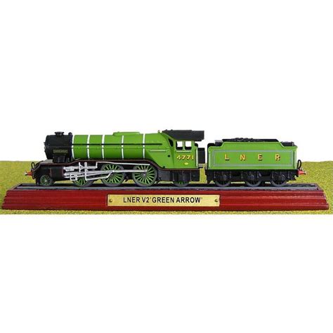 Green Arrow LNER V2 British 2-6-2 Steam Engine Locomotive on eBid ...