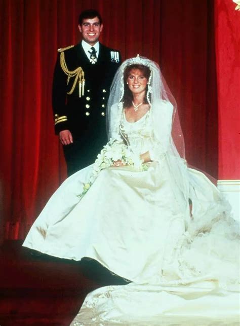 Royal wedding of Sarah Ferguson: Spectacular pictures from her marriage to Andrew - Mirror Online