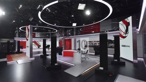 BBC unveils modernised flagship TV news studio - BBC News