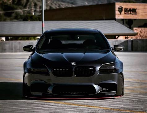 BMW F10 M5 Black Slammed