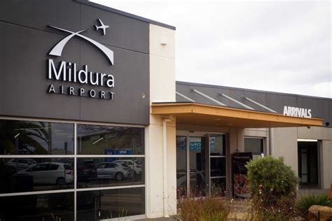 Pilots question location of $4m landing system upgrade at Mildura Airport - ABC News