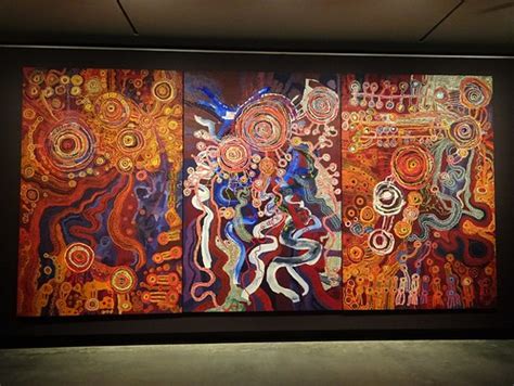 Maitland NSW. Modern Aboriginal art paintings in the Regio… | Flickr