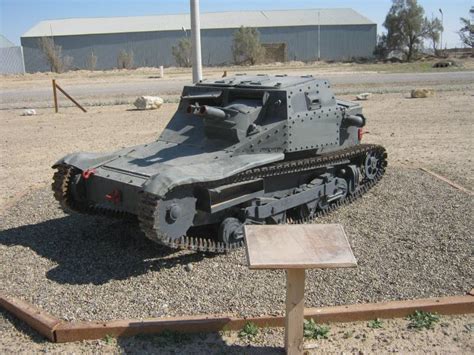 Italian Army L3/35 tankette Tiny Tank in Tikrit, Iraq 2011 - Armour ...