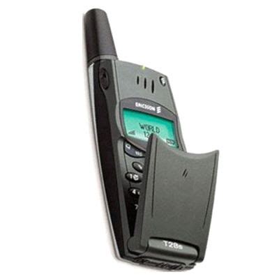 sony ericsson flip phone old - In Broad Blawker Photo Exhibition