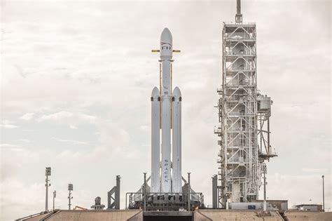 Elon Musk's SpaceX Falcon Heavy: Everything You Need to Know About the World's Most Powerful ...