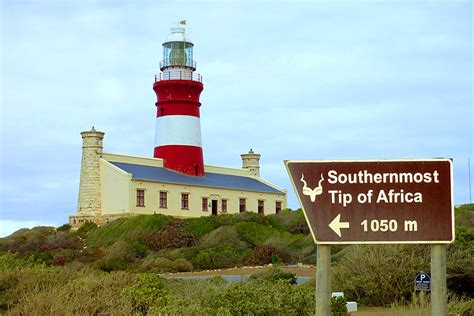 Cape Agulhas Lighthouse, Agulhas Inligting | BlyPlekke.co.za