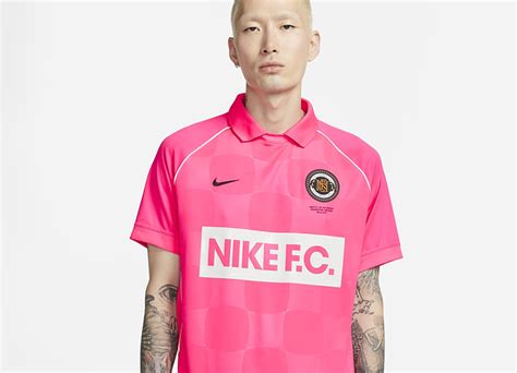 Nike Dri-FIT FC Football Shirt - Hyper Pink / Summit White / Black ...