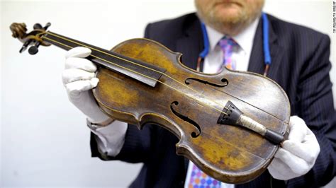 Violin played as Titanic sank sells for $1.7 million - CNN.com