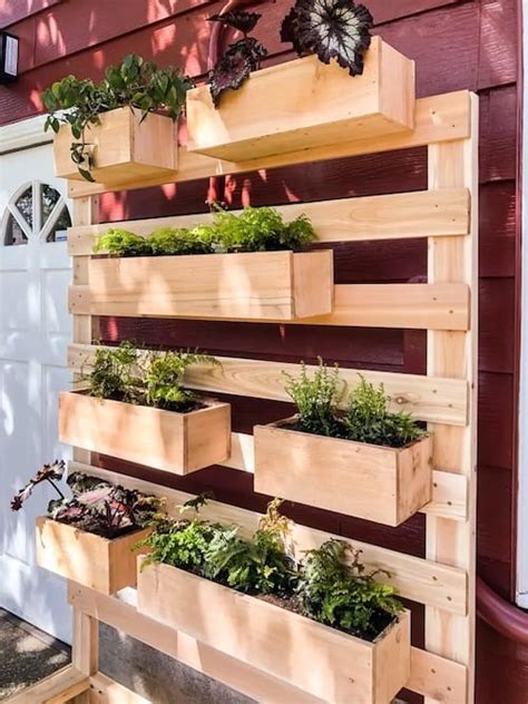 60 DIY Vertical Garden Ideas for Small Spaces - Prudent Penny Pincher