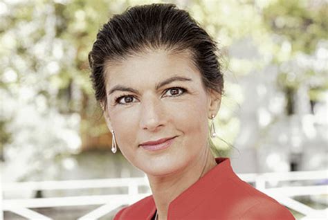 »Ohne Wir-Gefühl funktioniert keine Demokratie.« Sahra Wagenknecht