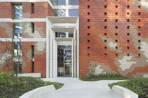 Gallery of The George Residential Building / Dok Architecten - 7