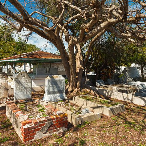 Key West Cemetery in Key West, FL (7 Photos)