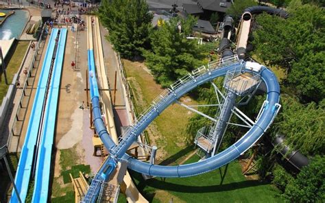 The world's best and Super Scary water slides - Slaylebrity