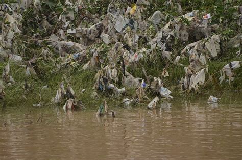 Tracking the Ganges river, a highway of plastic waste