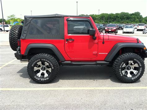 4 inch lift and 35's pics?? - JKowners.com : Jeep Wrangler JK Forum