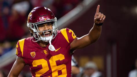 College football rankings: USC Trojans hold steady in latest AP ...