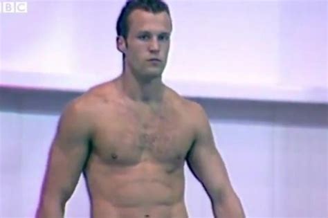 Remember Jason Statham diving in the Commonwealth Games in 1990 ...