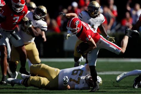 Behind the Hedges: Georgia-Georgia Tech Recap - GODZILLA WINS!