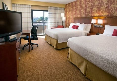 Courtyard by Marriott Phoenix Airport $114 ($̶1̶2̶6̶) - UPDATED 2018 Prices & Hotel Reviews - AZ ...