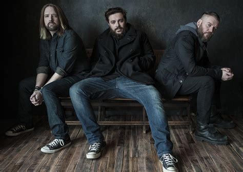 Seether opens up about new album, not selling out - CBS News