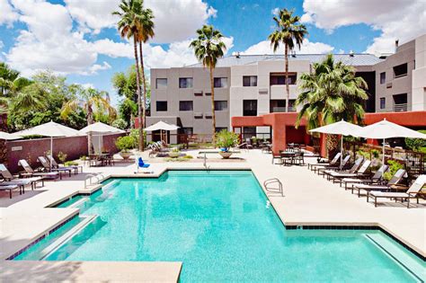 Courtyard by Marriott Scottsdale North Day Pass | ResortPass