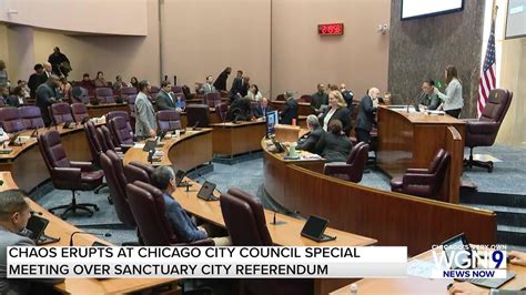 Chaos erupts at Chicago city council special meeting over sanctuary ...