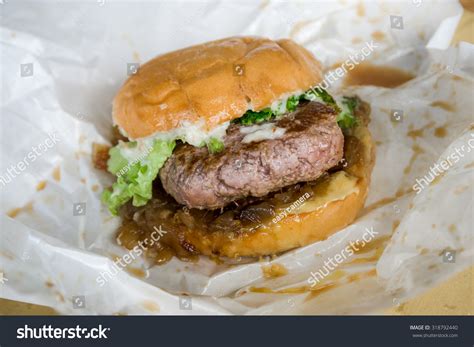 9,674 Bad Burger Images, Stock Photos & Vectors | Shutterstock