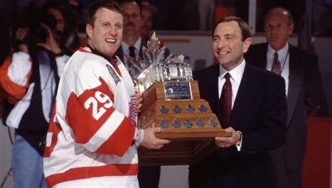 Mike Vernon, Red Wings goalie that won 97′ Stanley Cup, brawled with ...