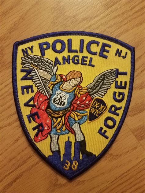 Pin by Jeff Hamilton on my new york police patch collection | Police ...