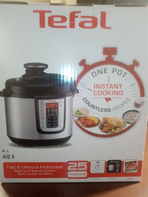 Tefal One Pot Multicooker, model SERIE EPC06